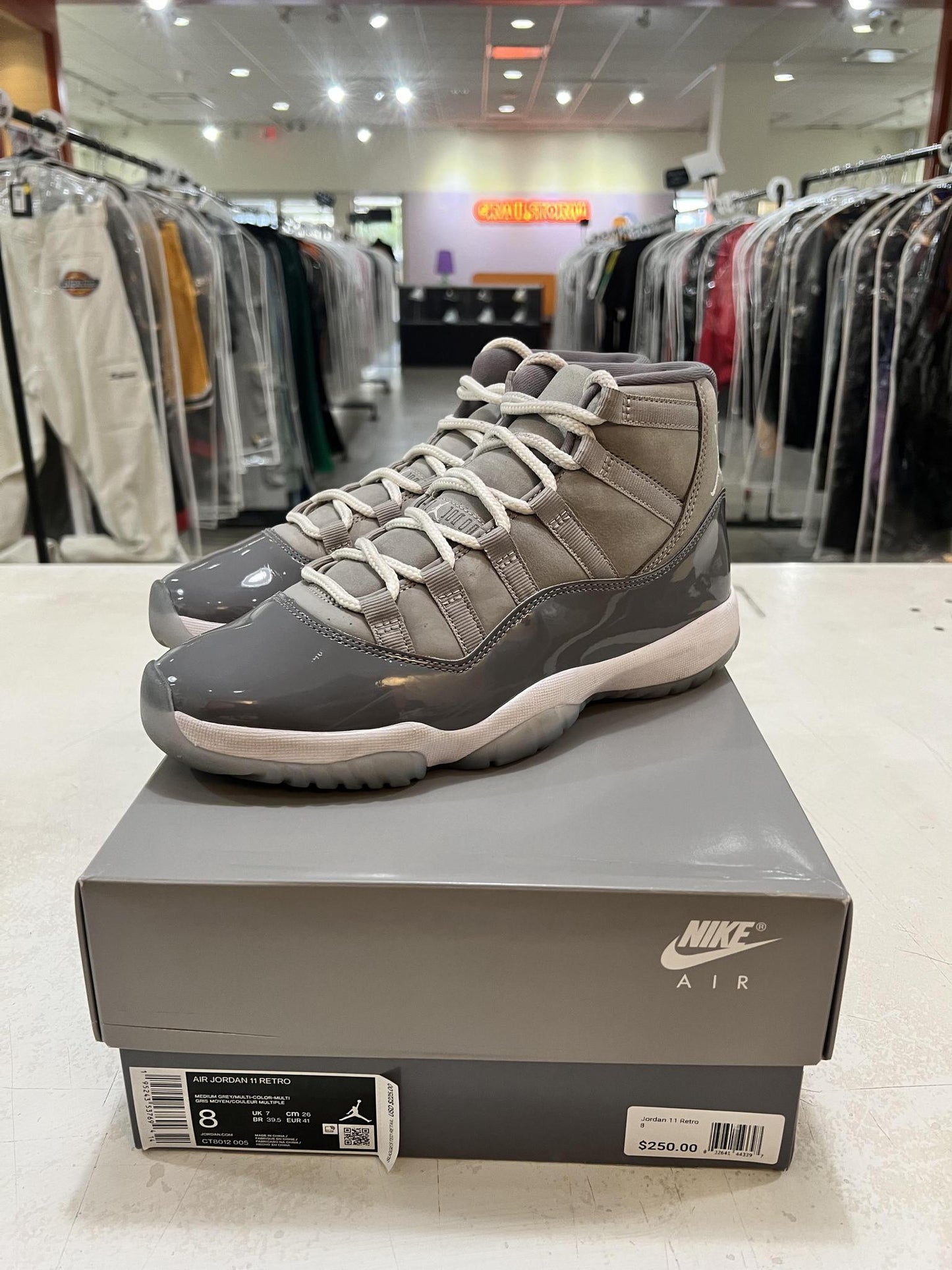 Jordan 11 Retro Cool Grey (2021) Pre-owned