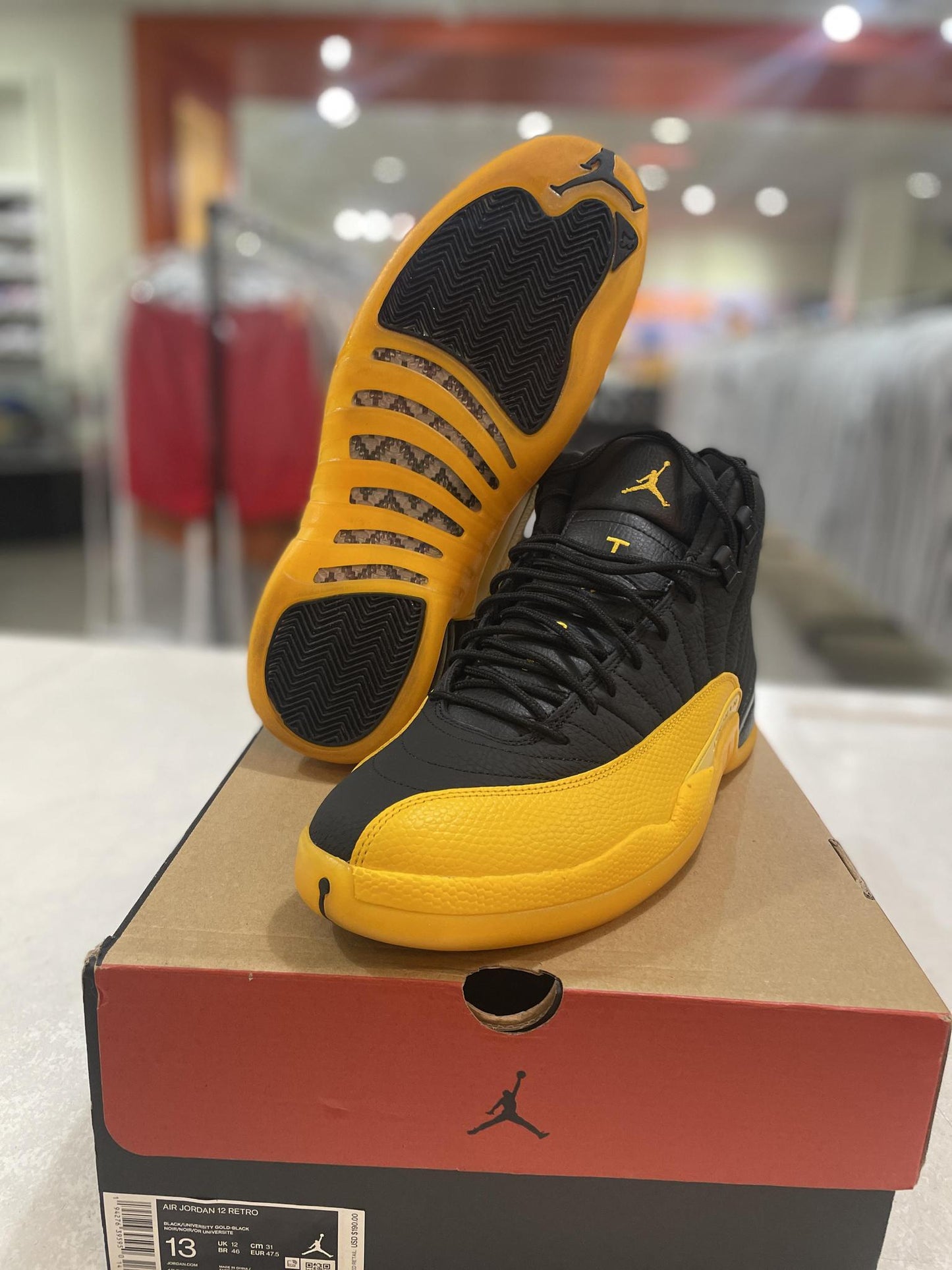 Jordan 12 Retro Black University Gold (Pre-Owned)