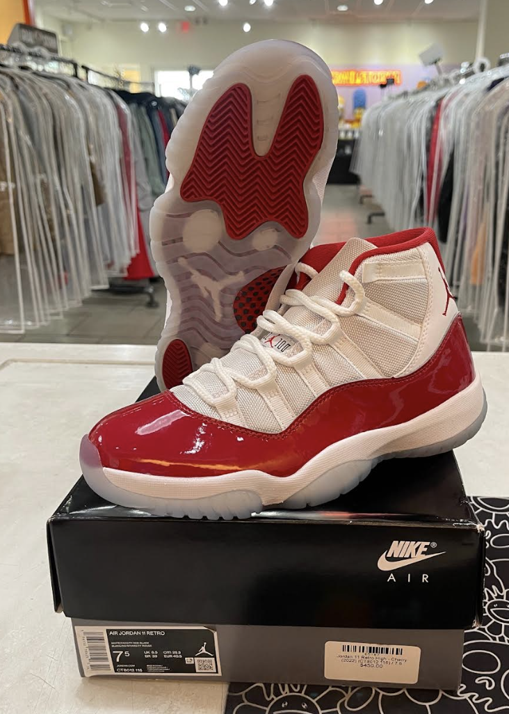 Jordan 11 Retro Cherry (2022) Pre-Owned