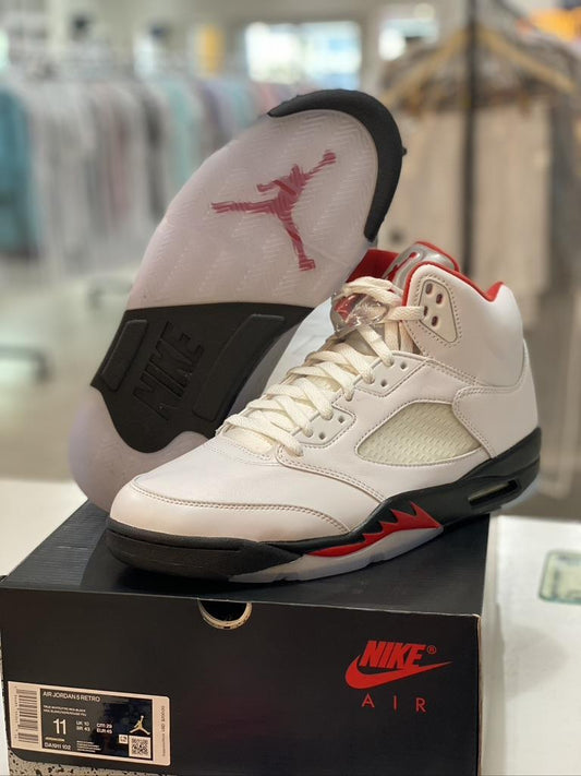 Jordan 5 Retro Fire Red Silver Tongue (2020) - DA1911 102 (Pre-owned)