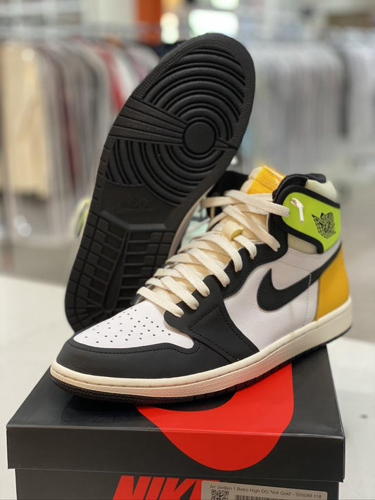 Jordan 1 Retro High White Black Volt University Gold - 555088 118 (Pre-Owned)