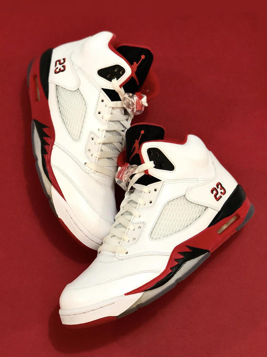 Jordan 5 Retro Fire Red Black Tongue (2013) (Pre-owned)