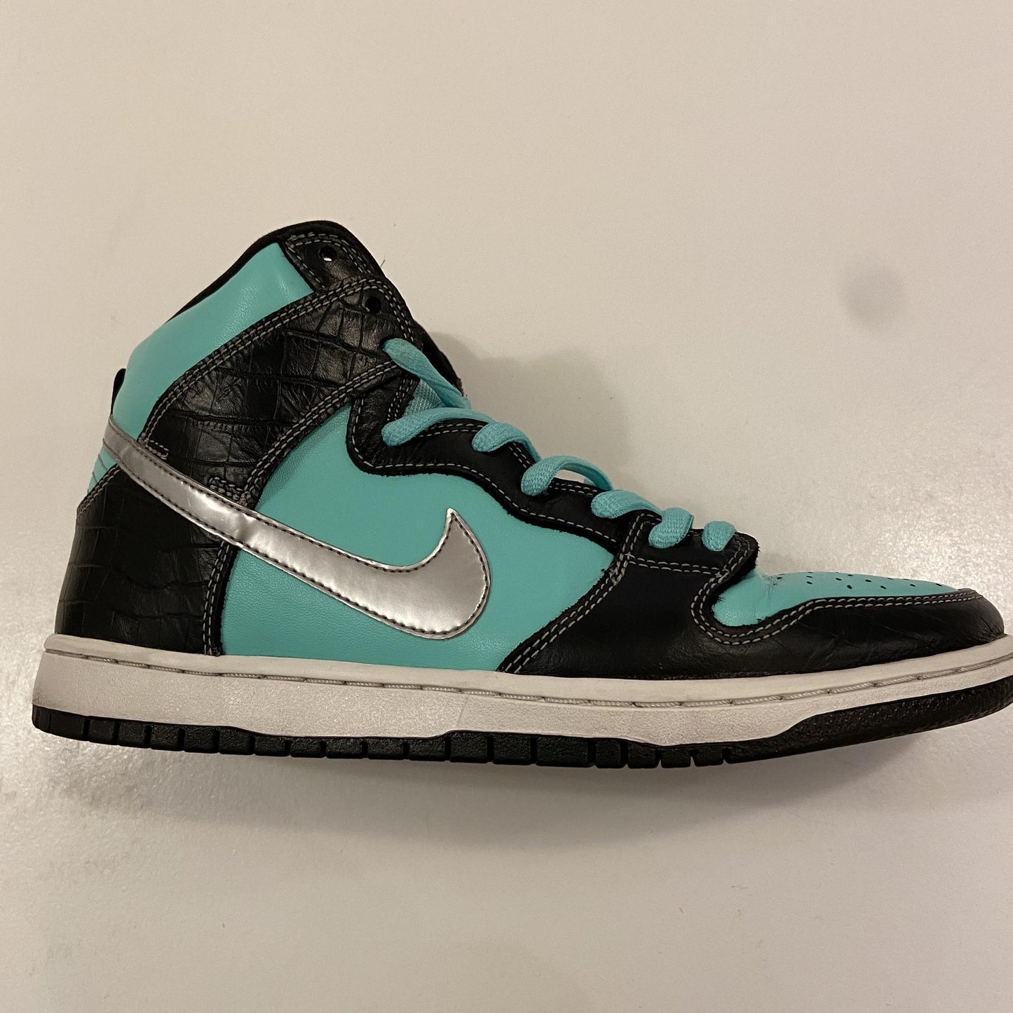 Nike Dunk SB High Diamond Supply Co. "Tiffany" PREOWNED