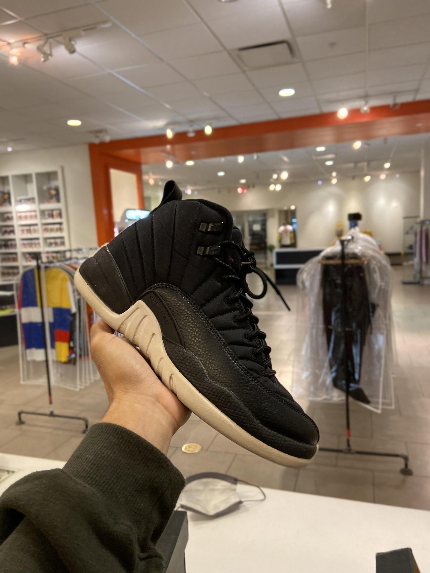 Jordan 12 Retro Nylon (GS) PreOwned