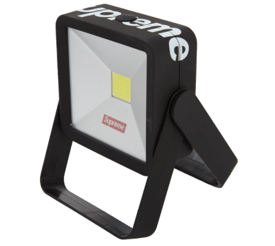 Supreme Magnetic Kickstand Light Black